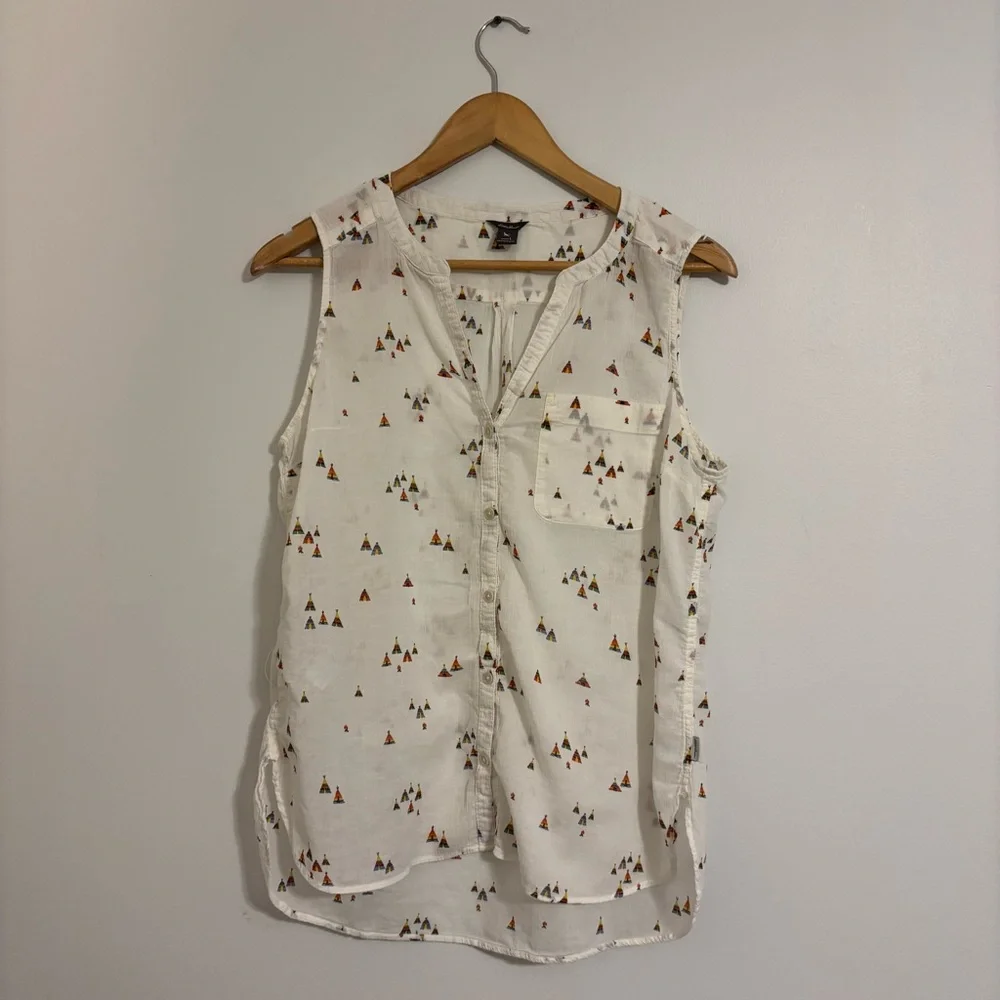 Eddie Bauer Teepee Print Button-Front Tank - Size Large - Picture 1 of 12